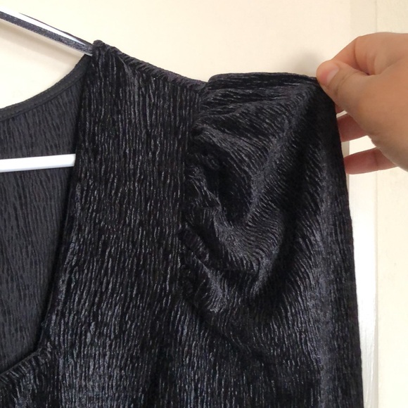 H&M puff-sleeve top - Picture 5 of 5